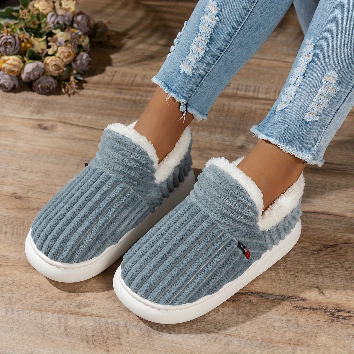Chaussons en peluche CozyStep