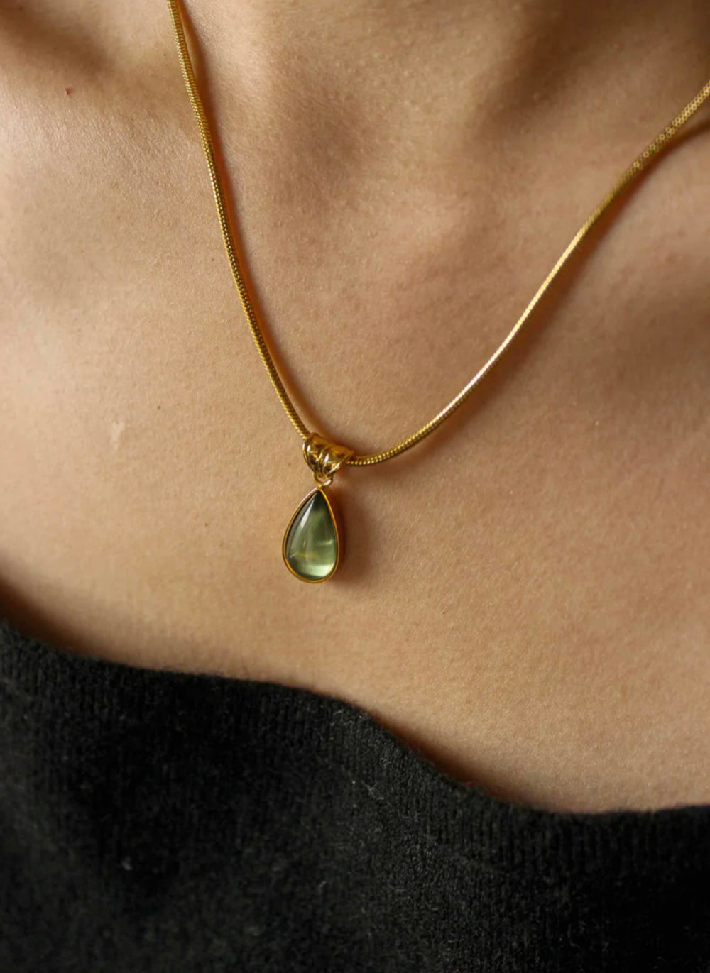 Collier goutte d'eau Athena